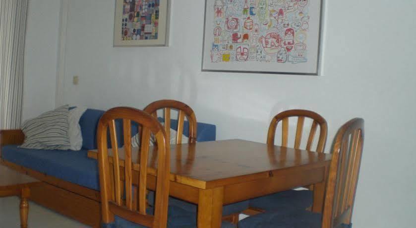 Apartamentos Llevant Port de Pollenca Luaran gambar